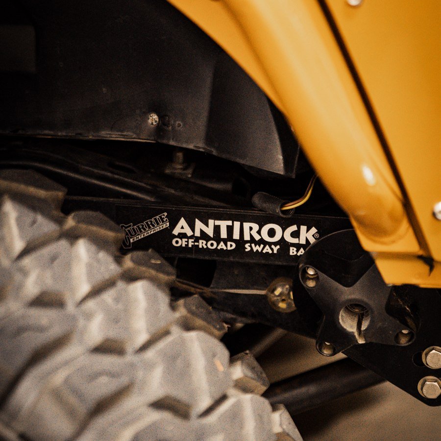 Currie AntiRock off-road sway bar detail